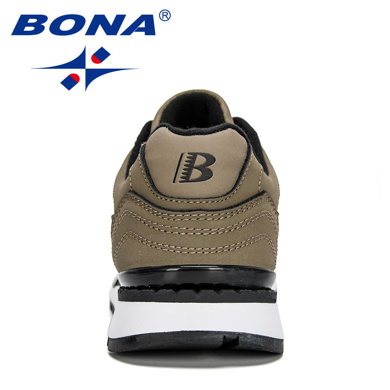 BONA 2023 New Designers  Man A - Outdoor Sport Court 评论和价格