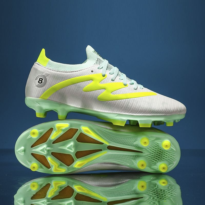 Classic Brand Football Shoes F - Outdoor Sport Court 评论和价格